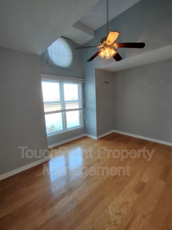 Building Photo - 9041 J M Keynes Dr