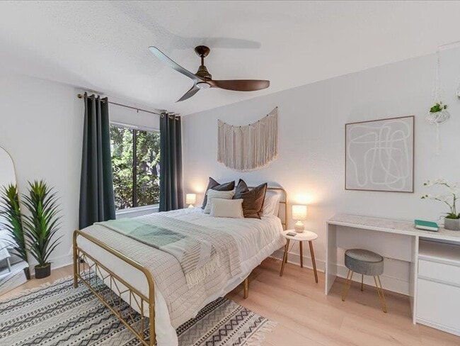 Building Photo - 2600 Piping Rock Trail