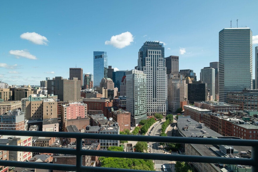 Building Photo - 99 Kneeland St