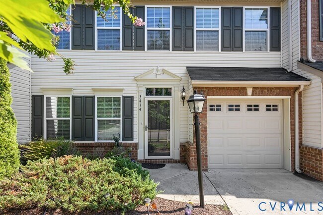Building Photo - 3414 Avocado Dr