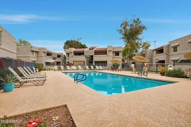 Building Photo - 4444 E Paradise Village Pkwy N