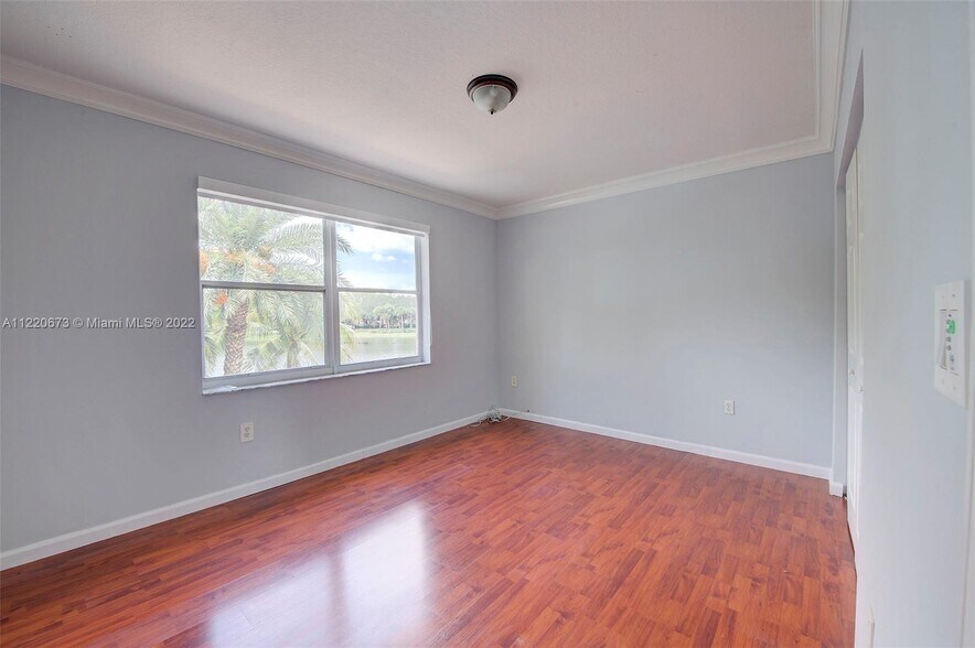 Building Photo - 16220 SW 21st St