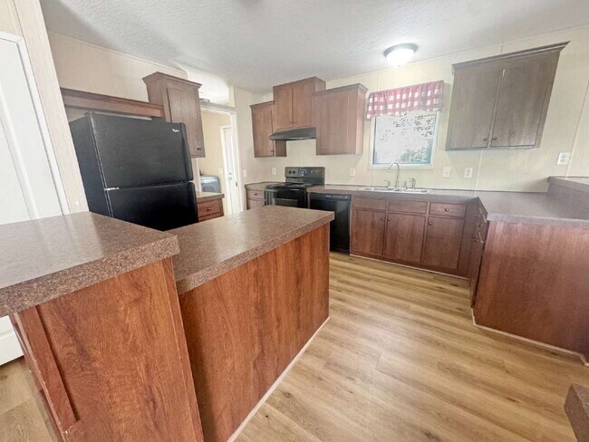 Building Photo - Private 2.5-Acre Mini Farm Near Lake Lanier | 3BR/2BA | Peaceful Country Living