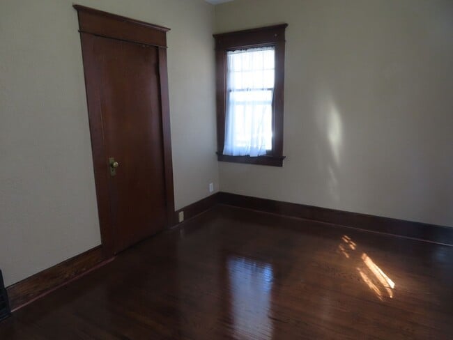 Building Photo - 1114 Rockhill St