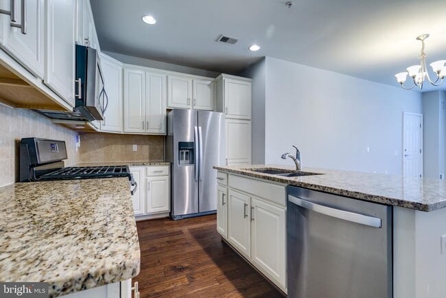 Building Photo - 20581 Geddes Terrace