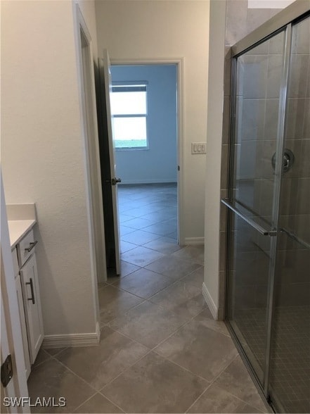 Building Photo - 2016 Vermont Ln