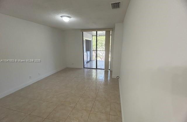 Building Photo - 4729 NW 22nd St