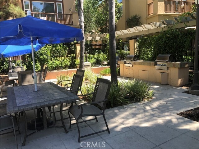 Building Photo - 2701 Dunstan Dr