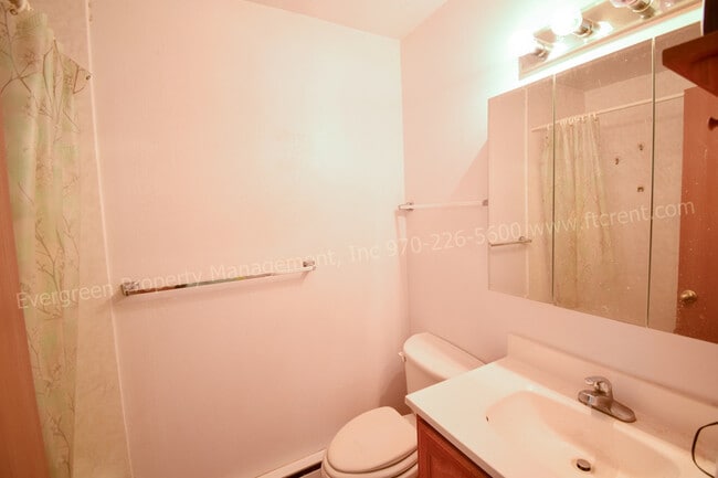 Building Photo - 2030 Pecos Pl