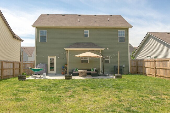 Building Photo - Lovely rental home in Murfreesboro!
