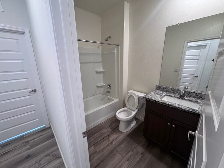 Building Photo - 5018 Anaconda Ave