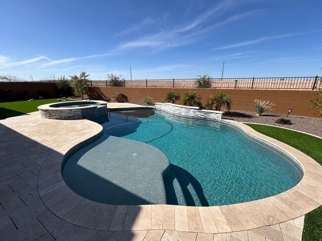 Building Photo - 25908 W Sands Dr