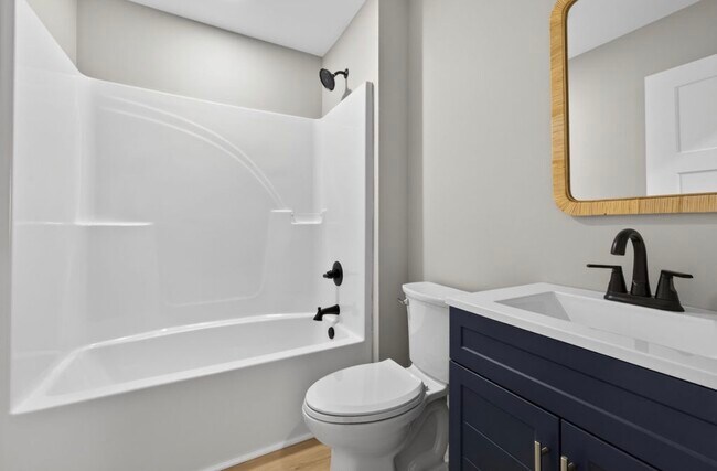 Building Photo - Hartselle Apartments