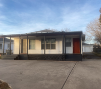 Building Photo - 1209 NW Taft Ave