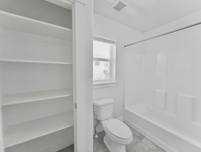 Building Photo - 3 Bed | 2.5 Bath | 2,365 sq ft above grade | Full unfinished basement | 2-car garage