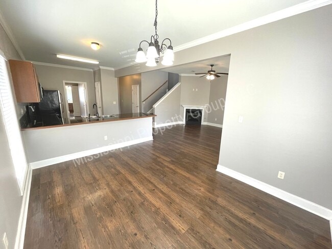 Building Photo - 3BR/2.5BA Home For Rent