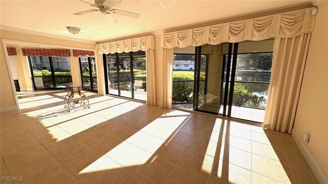 Building Photo - 9615 Halyards Ct