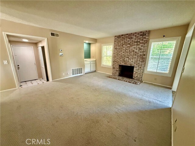 Building Photo - 1228 Cll Vistaso