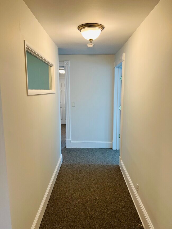 Building Photo - 48 Hudson Terrace