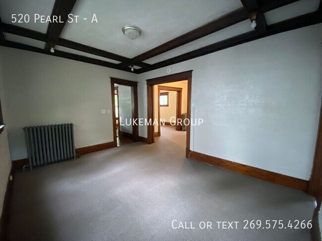 Building Photo - 520 Pearl St