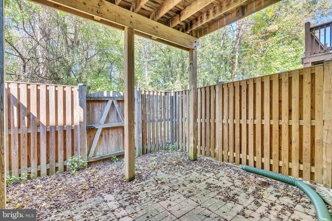 Building Photo - 1148 Cranston Ct