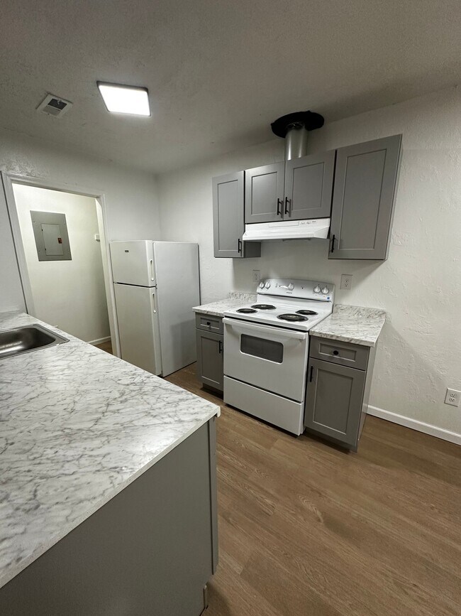 Building Photo - 2405 Antebellum Dr