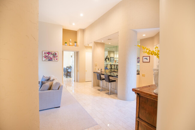 Building Photo - 75273 Spyglass Dr