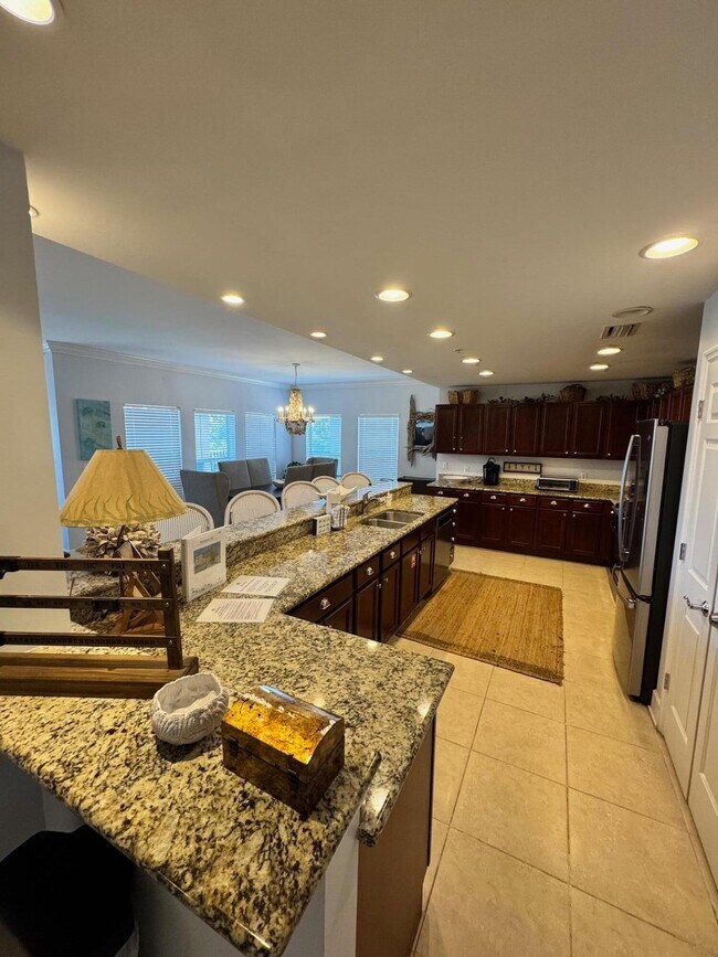 Building Photo - 1732 W County Hwy 30A