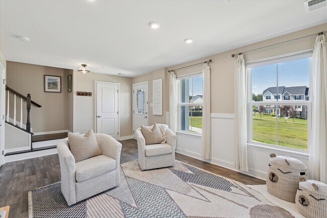 Building Photo - Beautiful 3B/2.5B Townhome in Downingtown ...