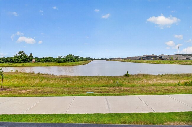 Building Photo - 6007 Marsh Lk Ct