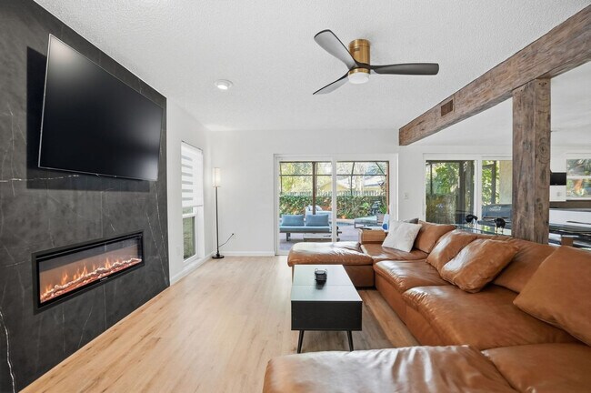 Building Photo - 13609 Heritage Way