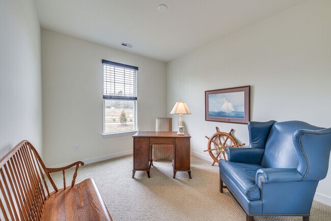 Building Photo - 1706 Mainsail Ln