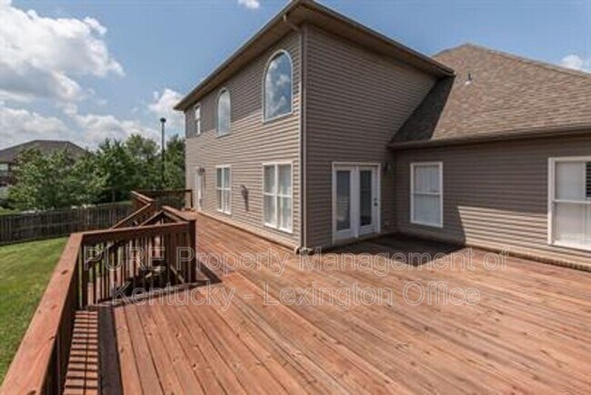 Building Photo - 900 Hammock Oak Ln
