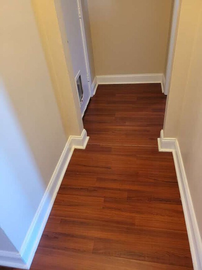 Building Photo - Ocean Lakes Single Family Home Ready for Move In!