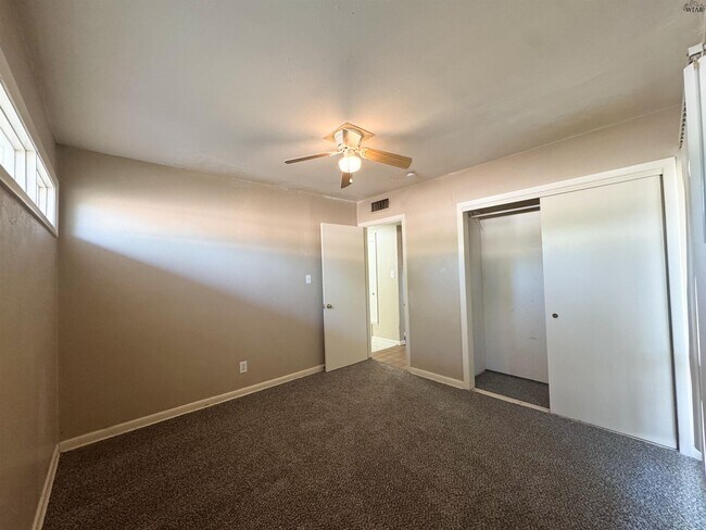Building Photo - 4409 McCrory Ave