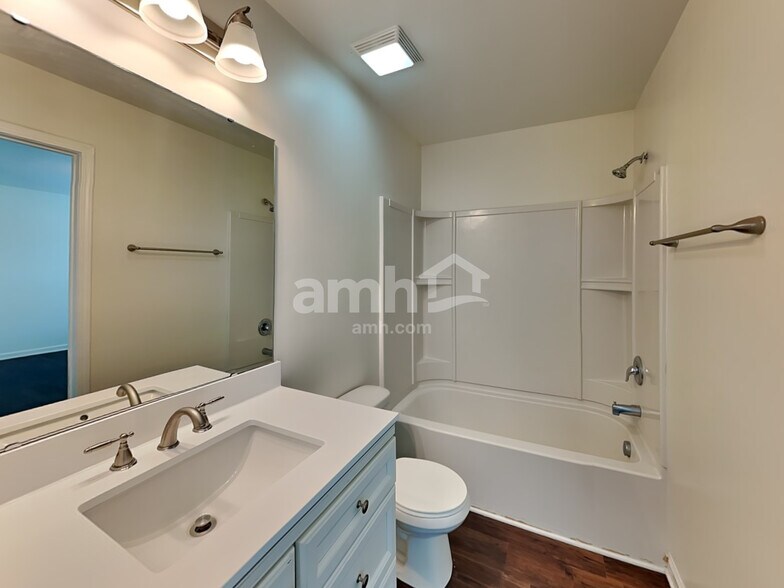 Building Photo - 12851 Clydesdale Dr