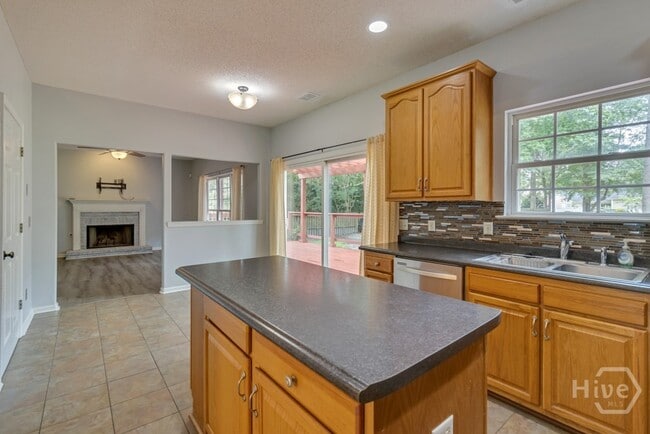 Building Photo - 119 Cherryfield Ln