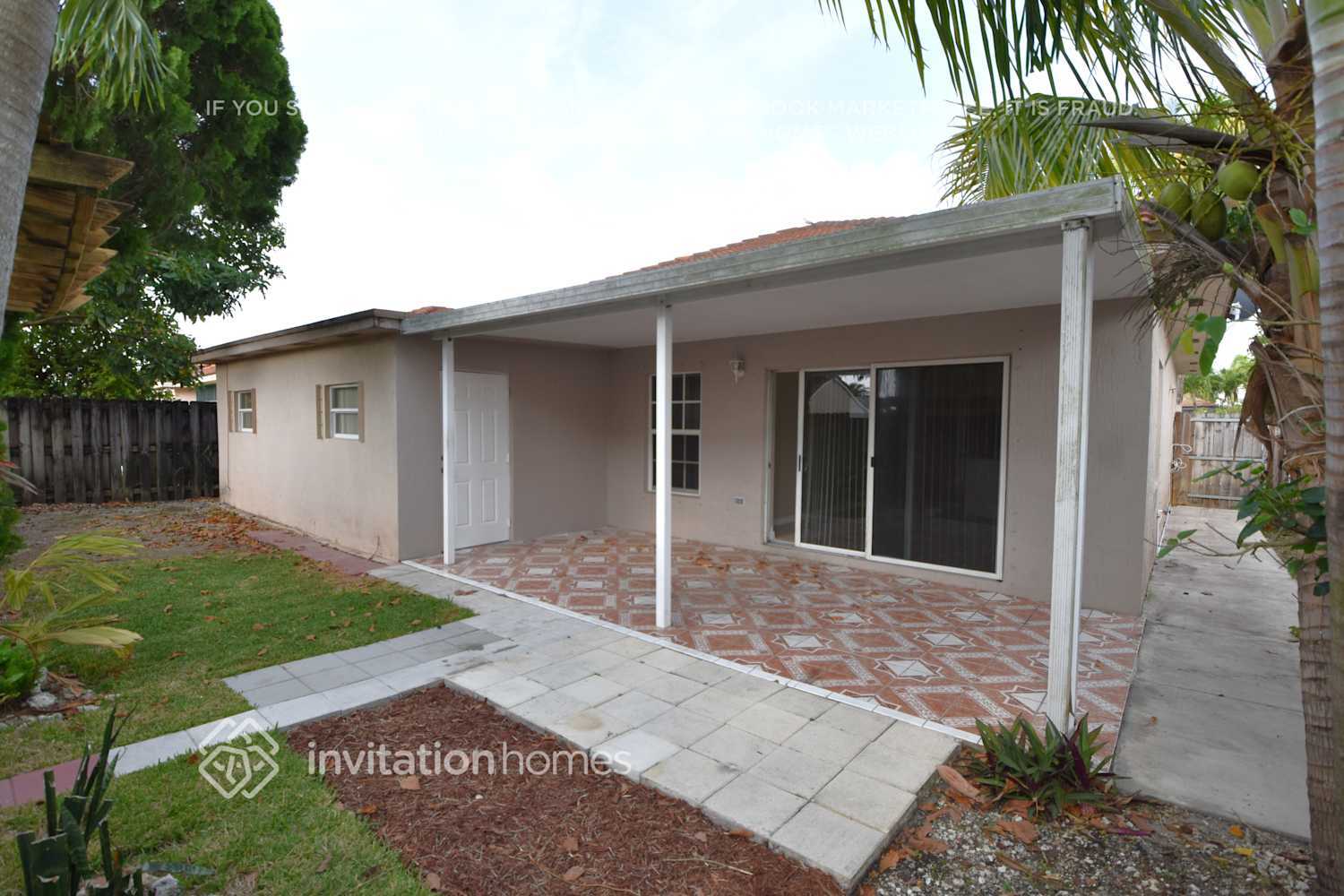 Building Photo - 18051 SW 144th Ct