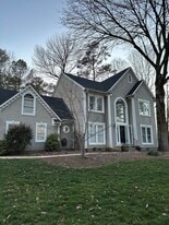 Building Photo - 100 Hebride Ct