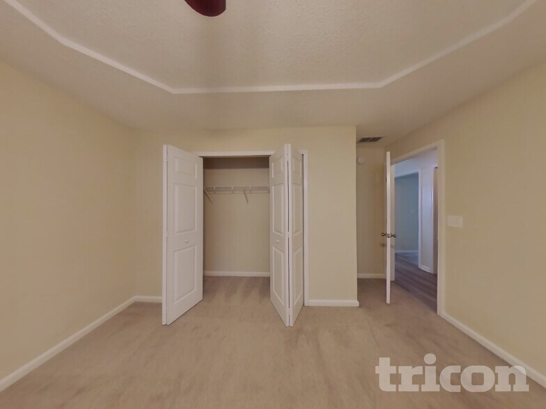 Building Photo - 4196 Jillian Dr