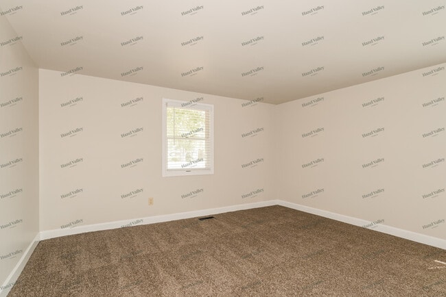 Building Photo - 3003 Ridgeview Dr