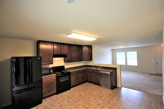 Building Photo - Available For Immediate Move-In!