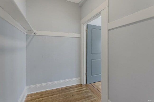 Building Photo - 312 Fillmore St