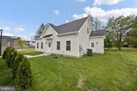 Building Photo - 2253 Papermill Rd