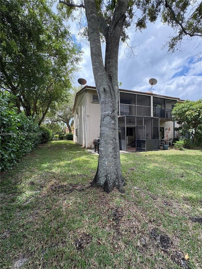 Building Photo - 8905 NW 38th Dr