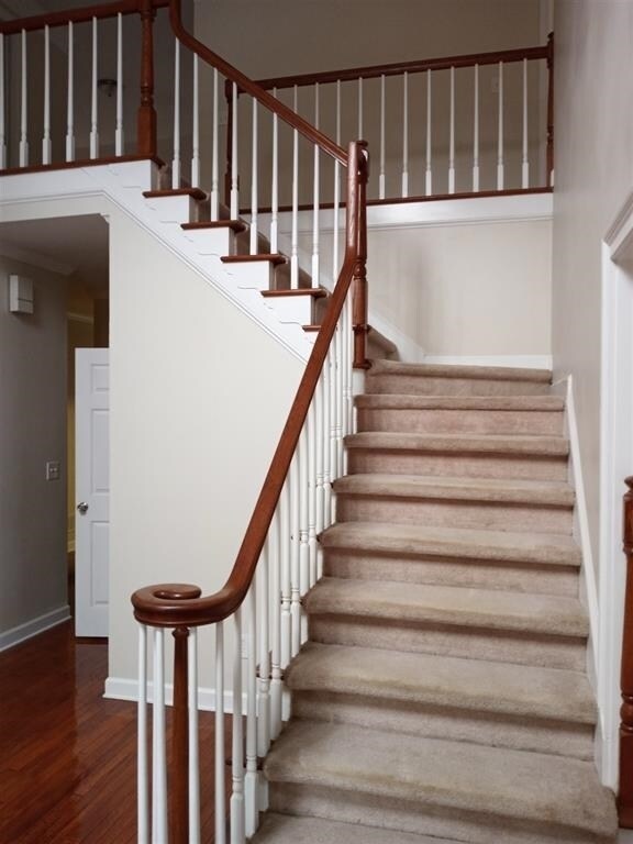 Building Photo - 7435 Waters Edge Dr