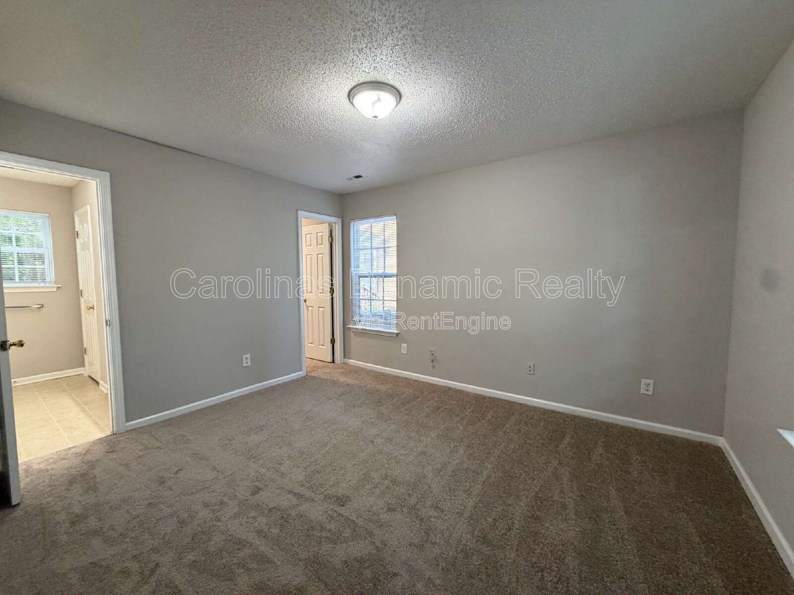Building Photo - 709 Key St