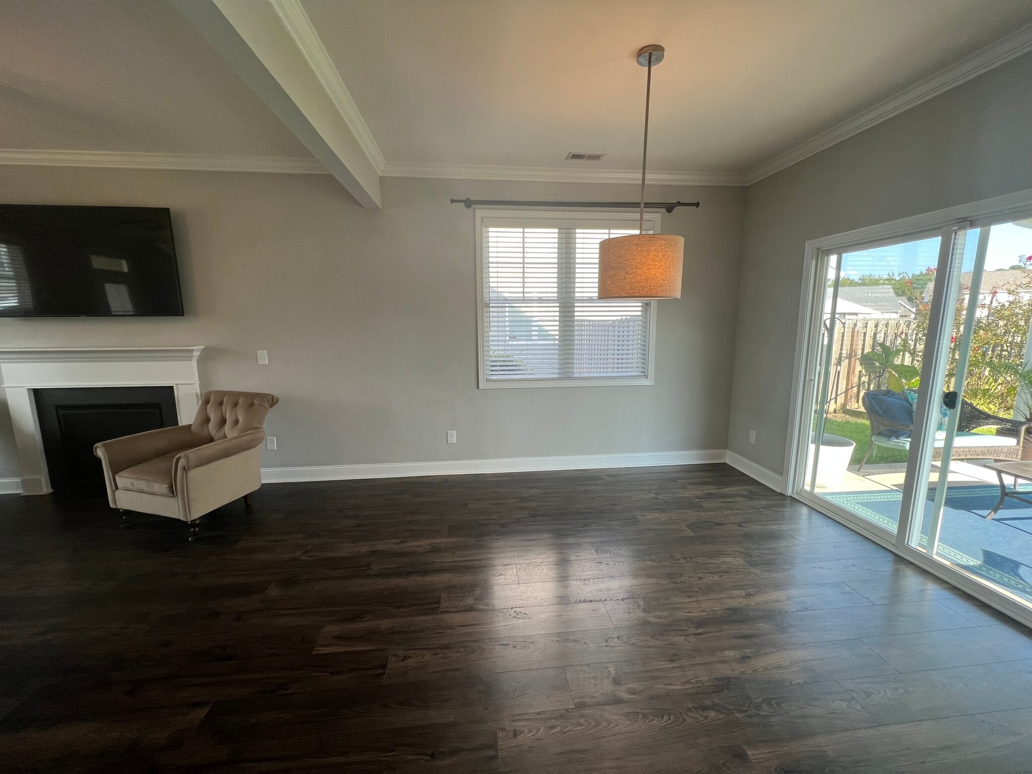 Dedicated eat in area - 1230 Big Field Dr