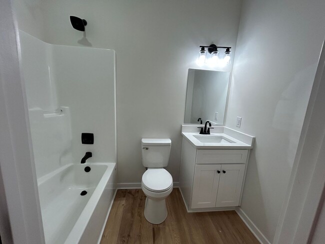 Building Photo - NEW CONSTRUCTION PRE-LEASING FOR AUGUST 2026!