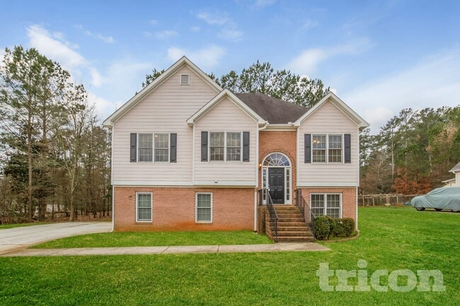 Building Photo - 605 Kaylins Ct SW